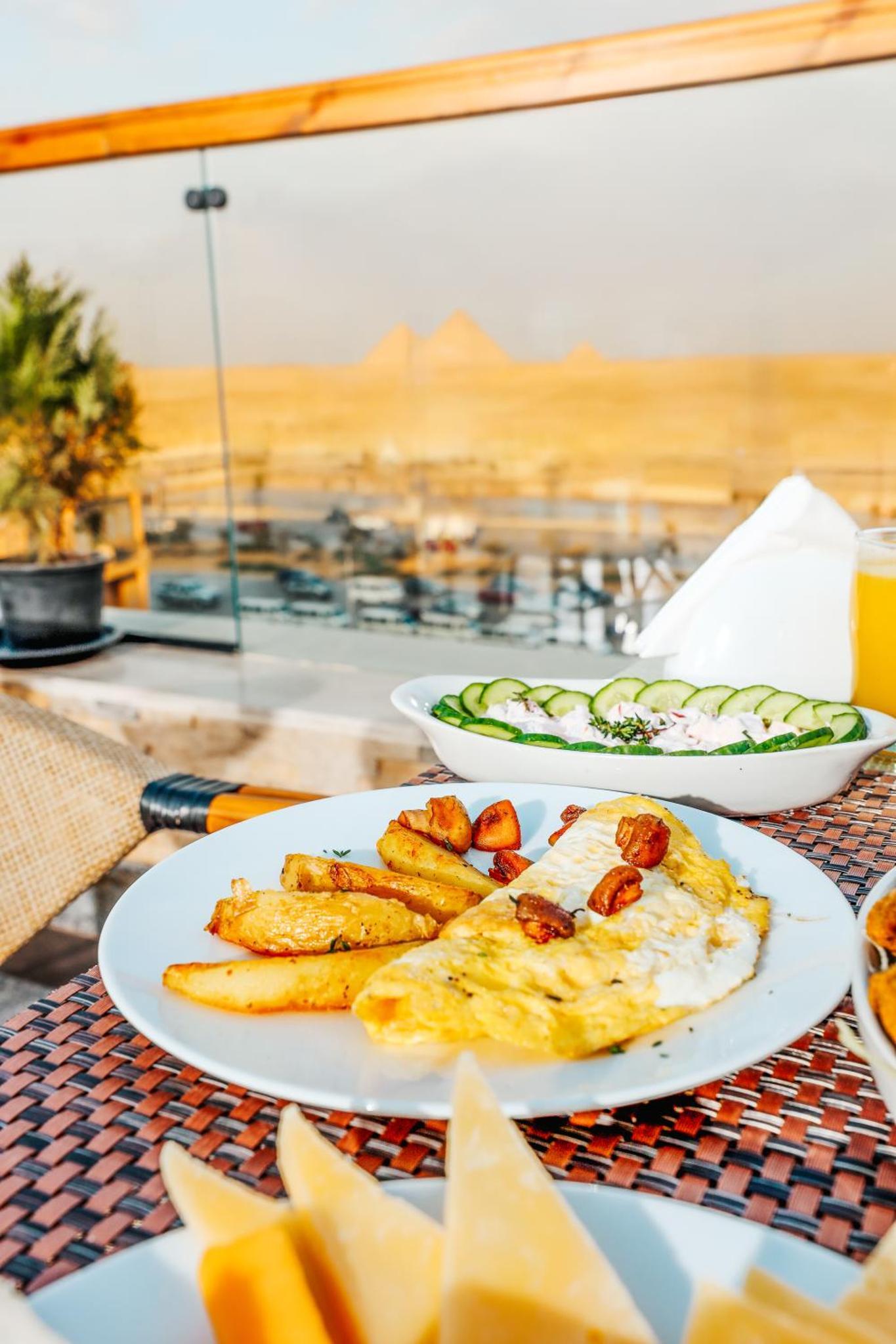 صورة 29 لـSultan Pyramids Boutique Hotel View
