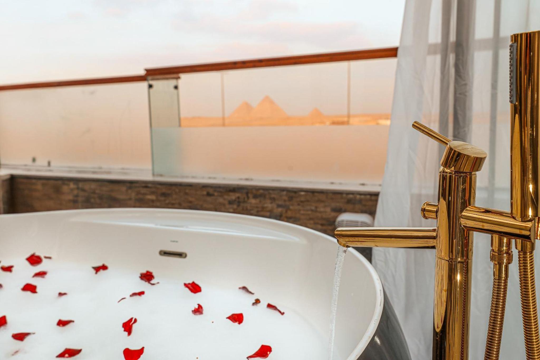صورة 8 لـSultan Pyramids Boutique Hotel View