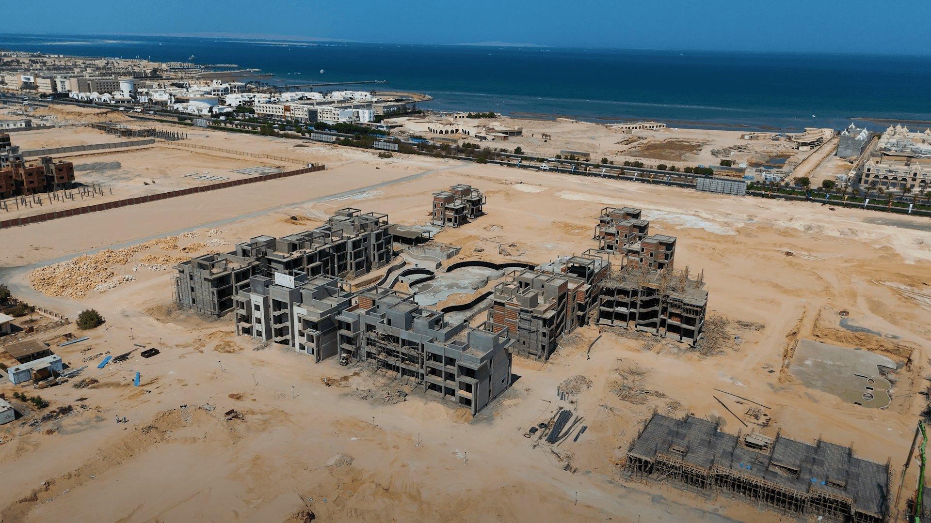 Photo 13 of 2-Bedroom Ground-Floor Apartment, 110 m² + 42 m² Garden – ONE7 Residence, Hurghada