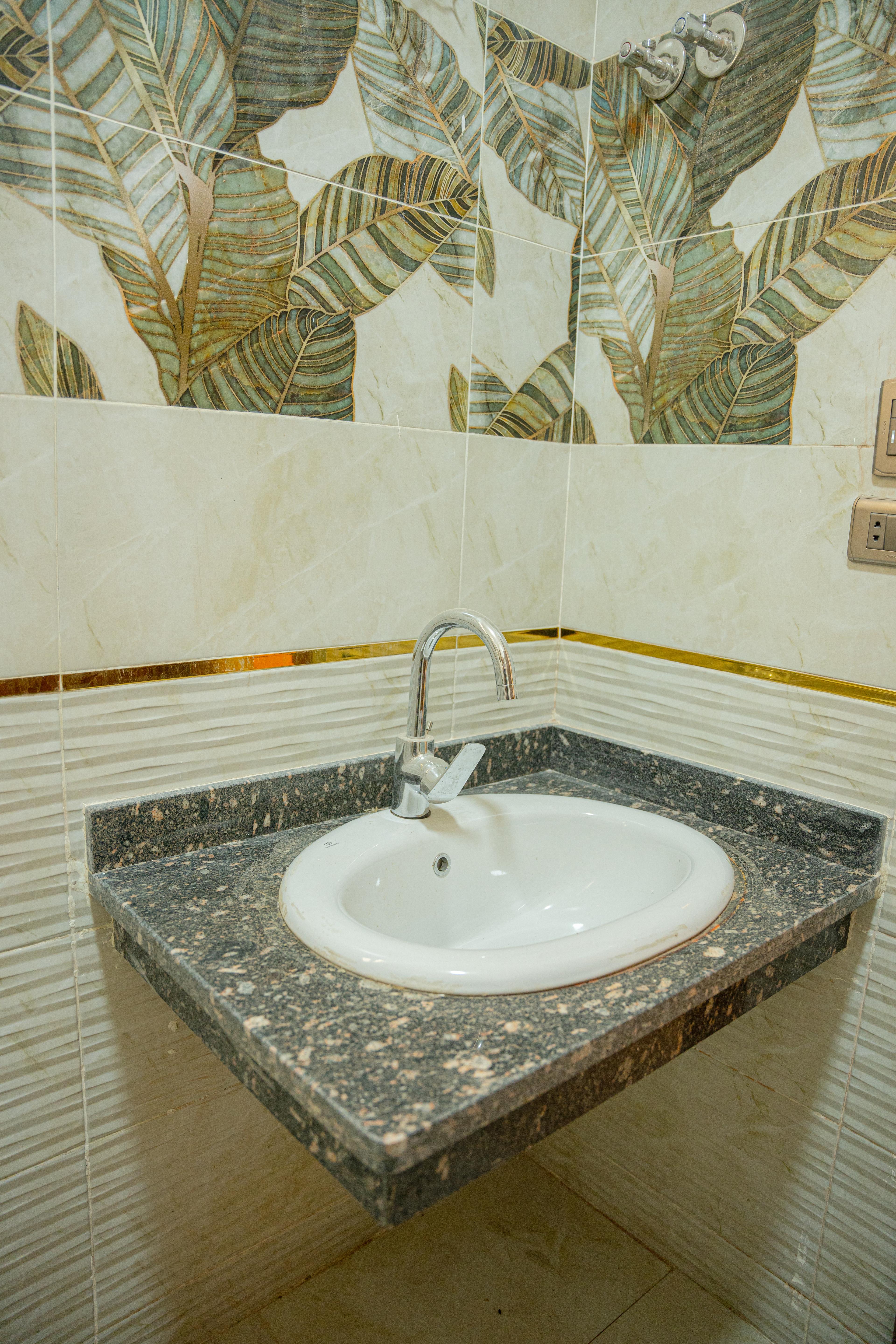 Photo 6 of 2-Bedroom Apartment in Building 111, Intercontinental District, Hurghada