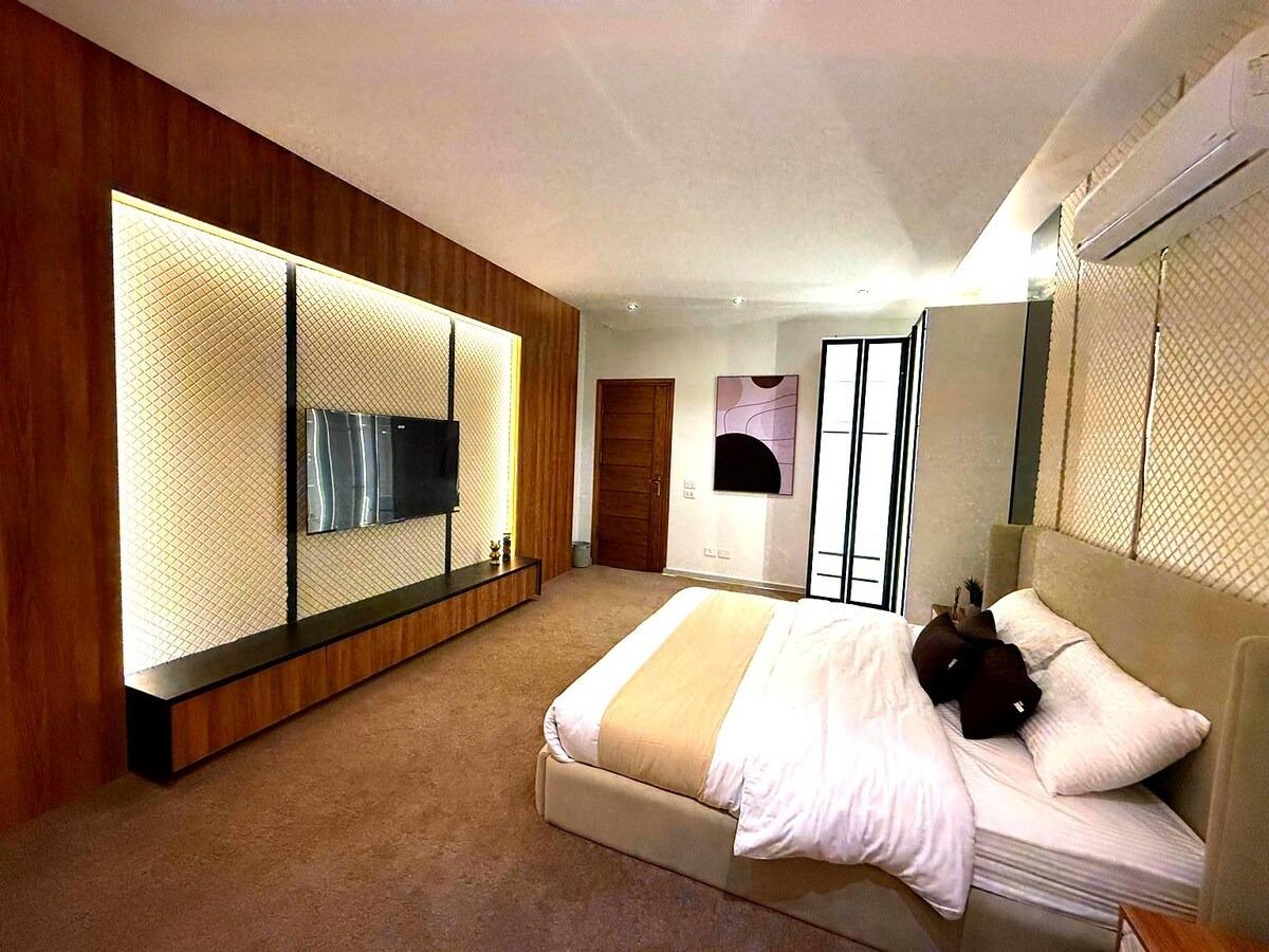 Photo 7 of 6-Bedroom Villa in Greater Cairo