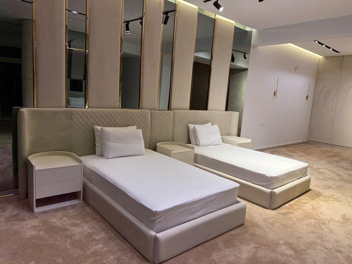 Photo 8 of 6-Bedroom Villa in Greater Cairo