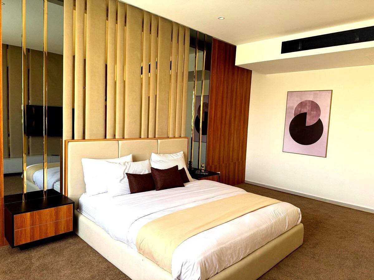 Photo 13 of 6-Bedroom Villa in Greater Cairo