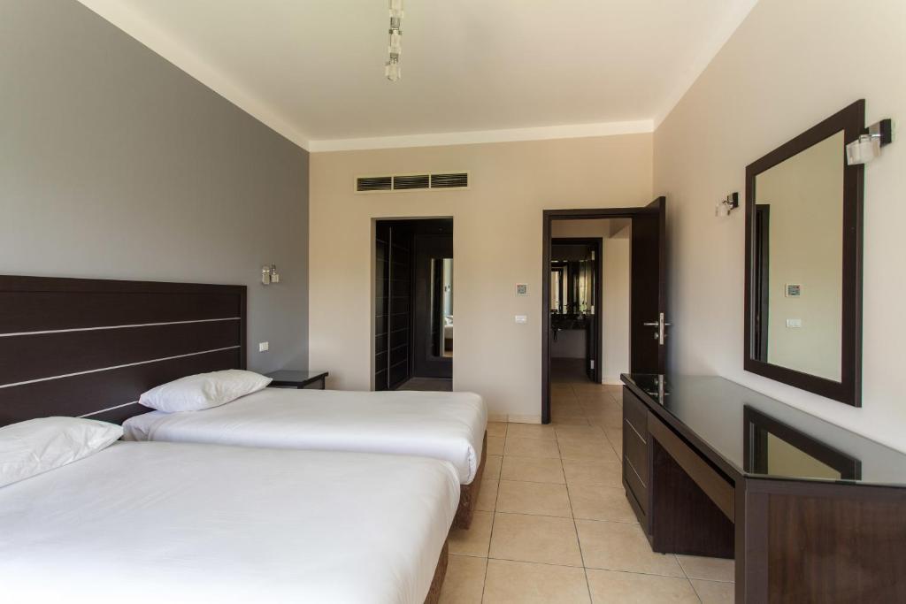 Photo 6 of Rivoli Suites