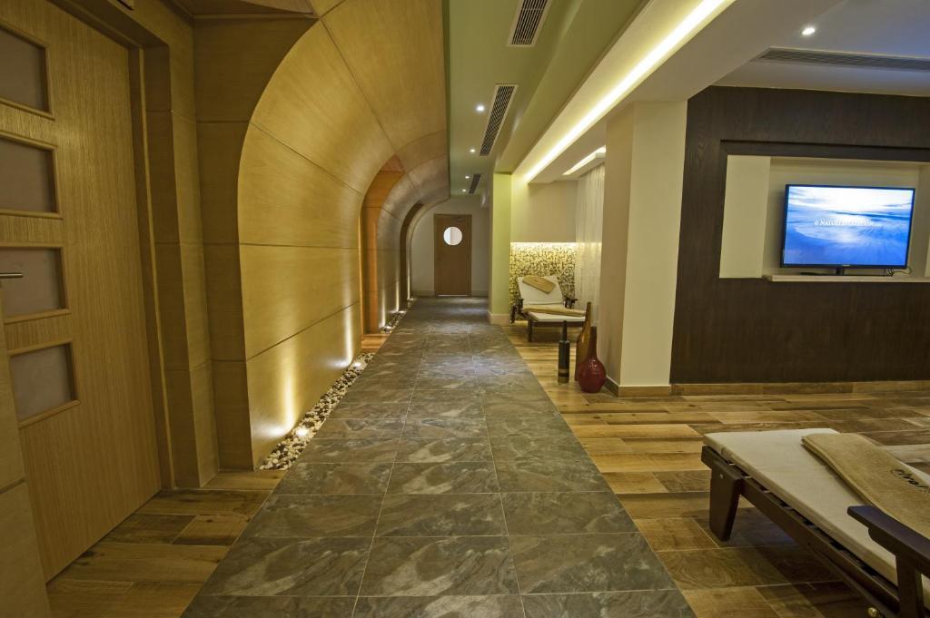 Photo 10 of Rivoli Suites