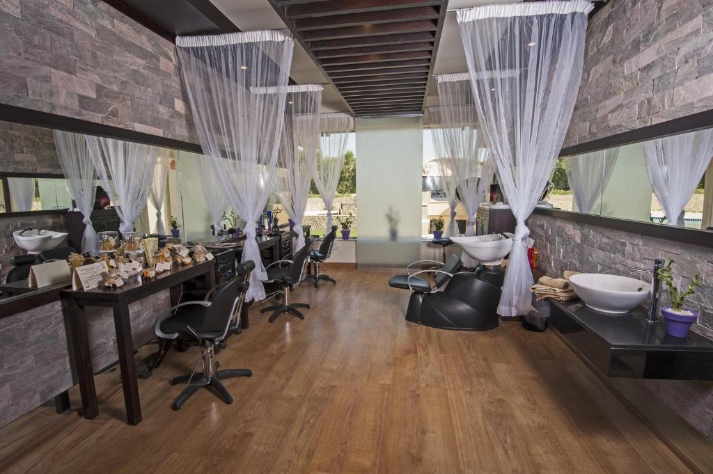 Photo 11 of Rivoli Suites