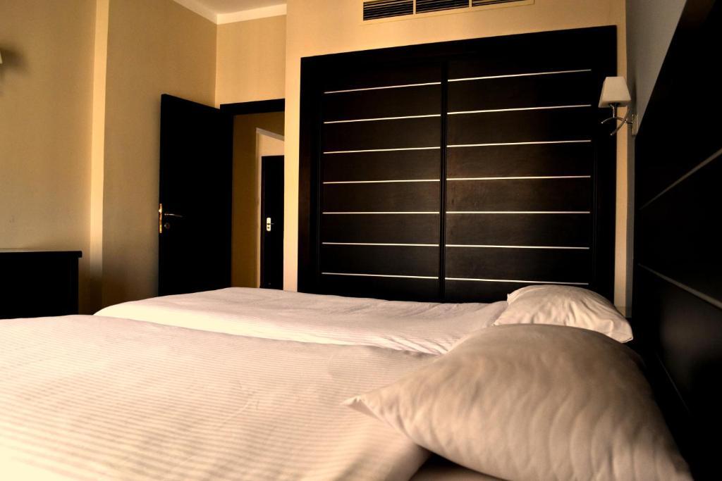 Photo 19 of Rivoli Suites