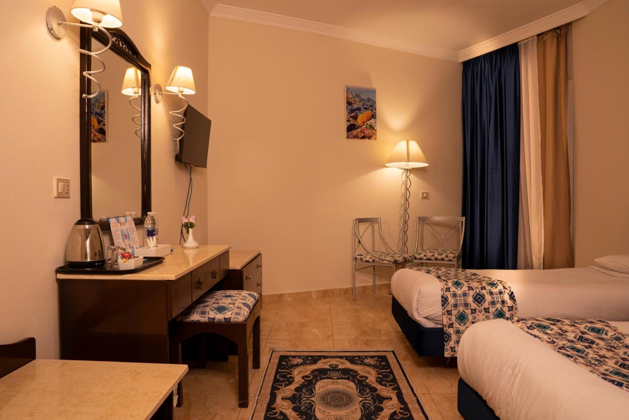 Photo 14 of Dexon Roma Hotel Hurghada