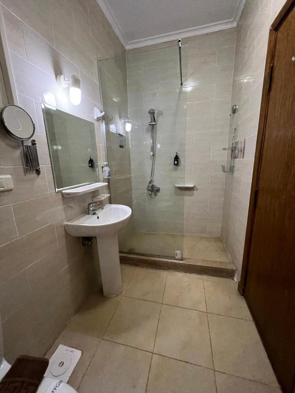 Photo 16 of 1-Bedroom Apartment in Al Hadaba, Hurghada