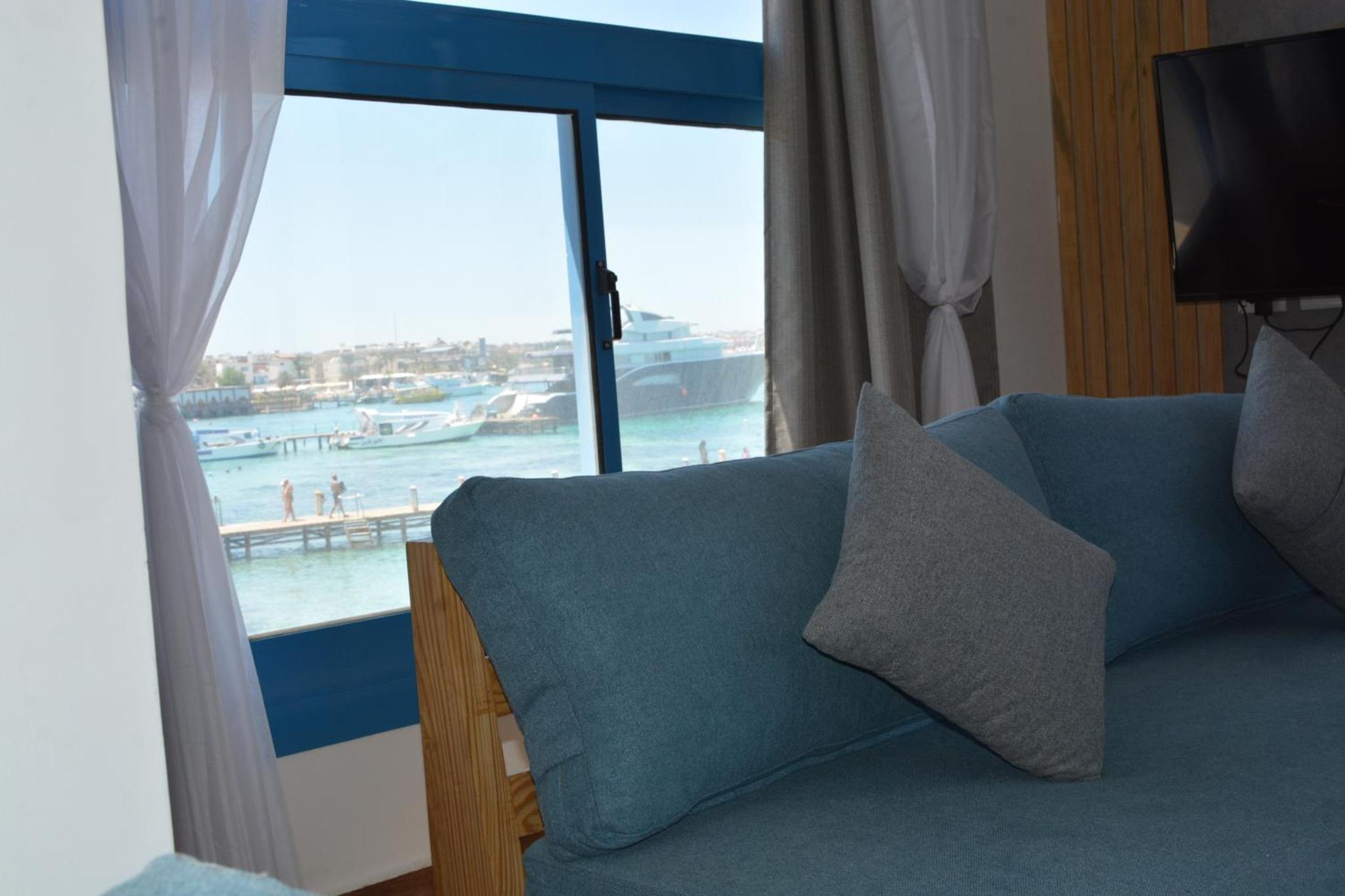 Photo 8 of La Casa Beach
