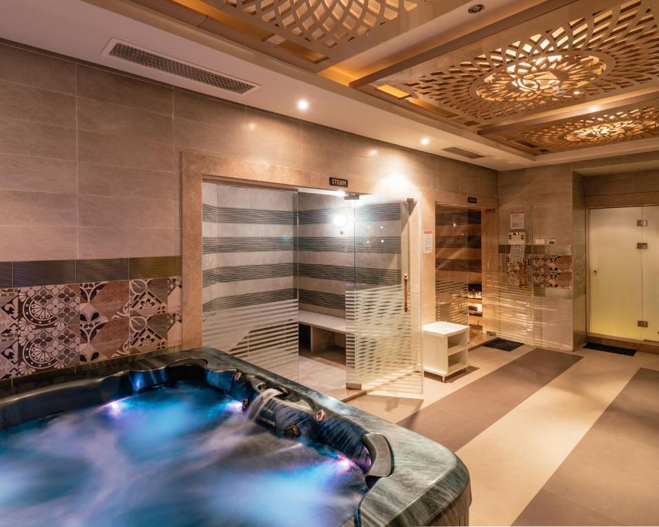 Photo 9 of AMC Royal Hotel & SPA