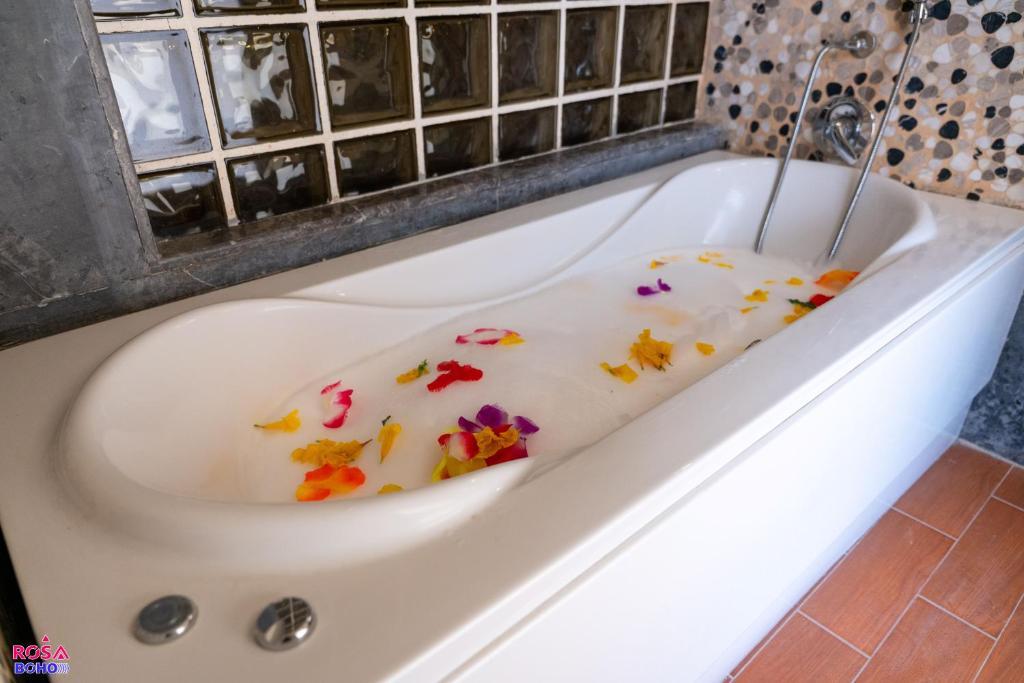 Photo 4 of Continental Rosa Boho Aqua Park Hotel