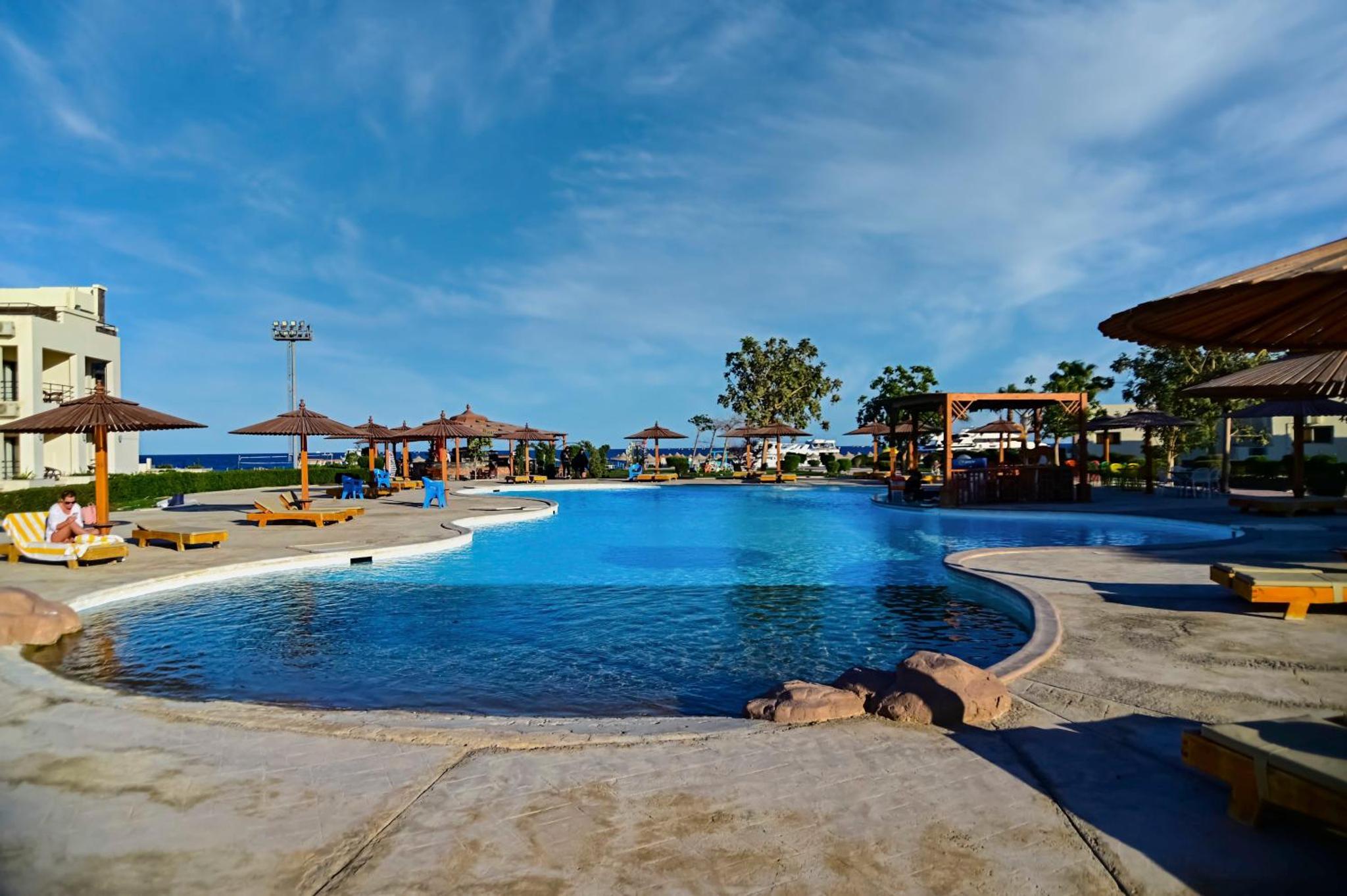 Foto 8 von New Eagles Aqua Park Resort