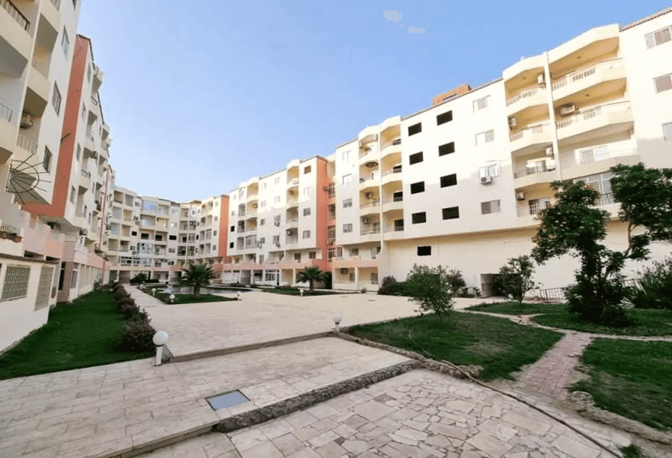 Amazing Two-Bedroom Apartment in the Intercontinental District, Hurghada