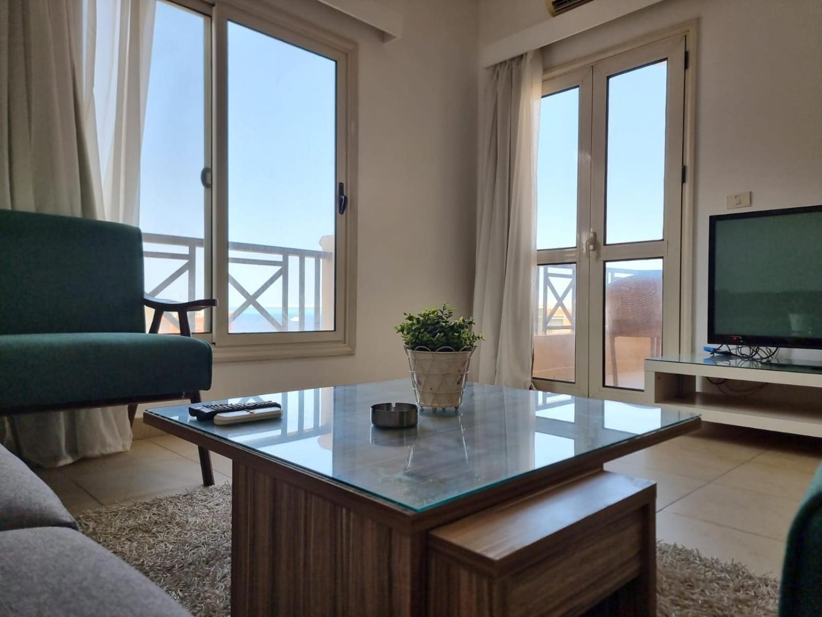 Superior Two-Bedroom Apartment with Sea View (Unit 2) – Lilly Apartments, Hurghada