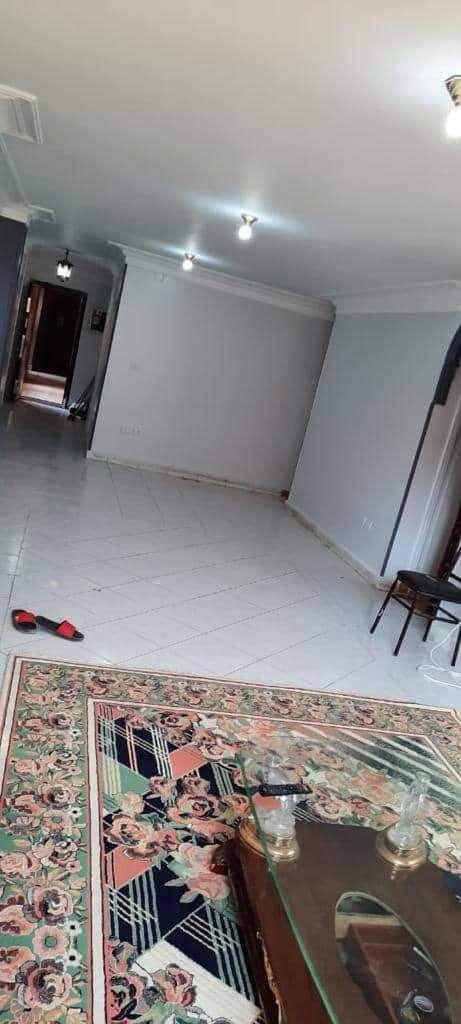 صورة 5 لـشقة للبيع ميدان فودفون ب 6اكتوبر