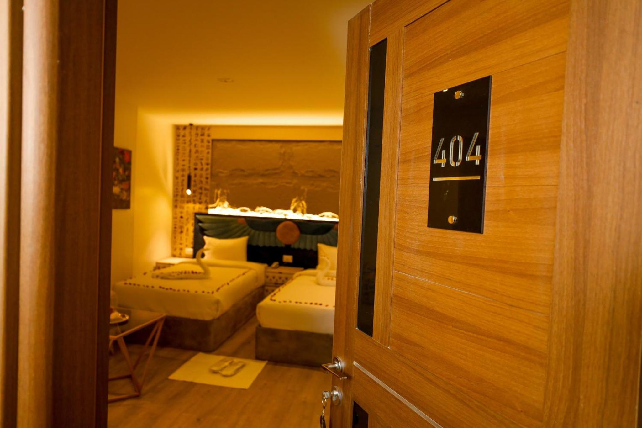 Standard Twin Room