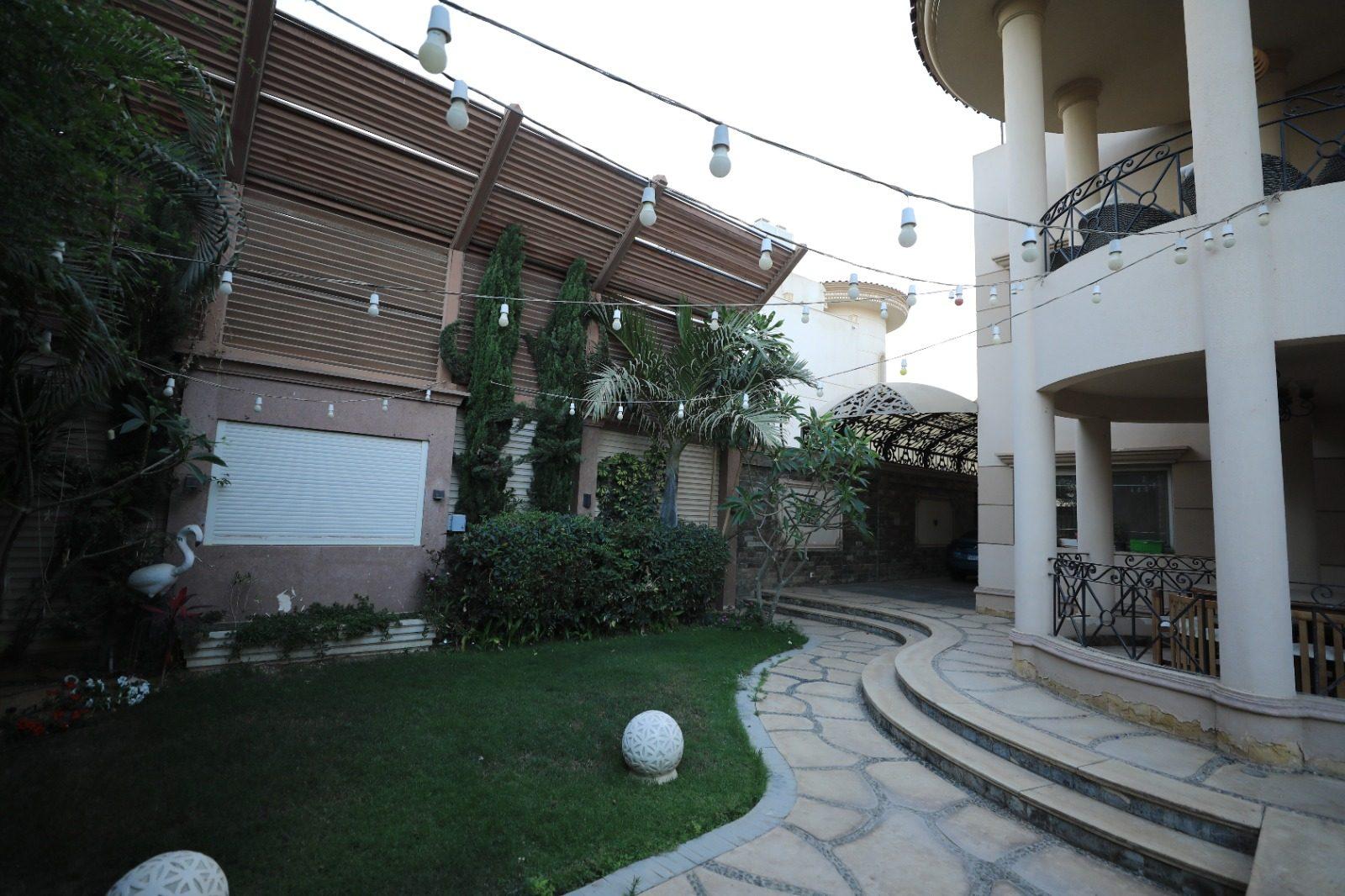 Photo 75 of Pool 6 Bedroom Villa in Royal City Lotus