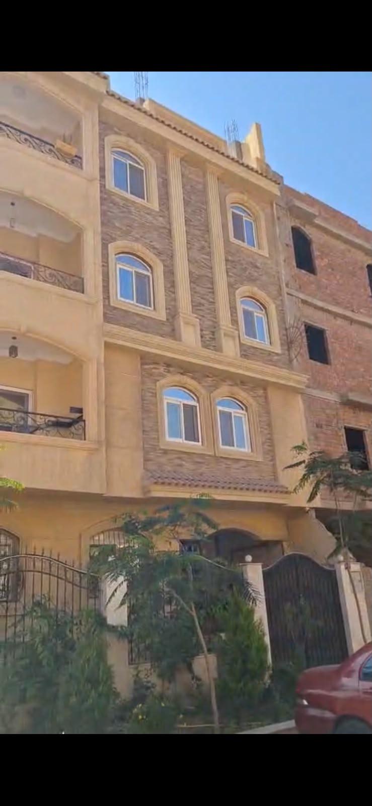 صورة 8 لـفيلا مميزة للبيع في جاردينيا هايتس 3