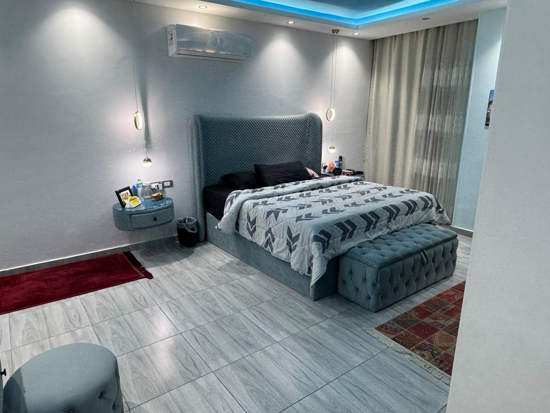 Foto 15 de Dúplex de 420 m² con 4 dormitorios y terrazas en venta en Wesal Views, El Shorouk