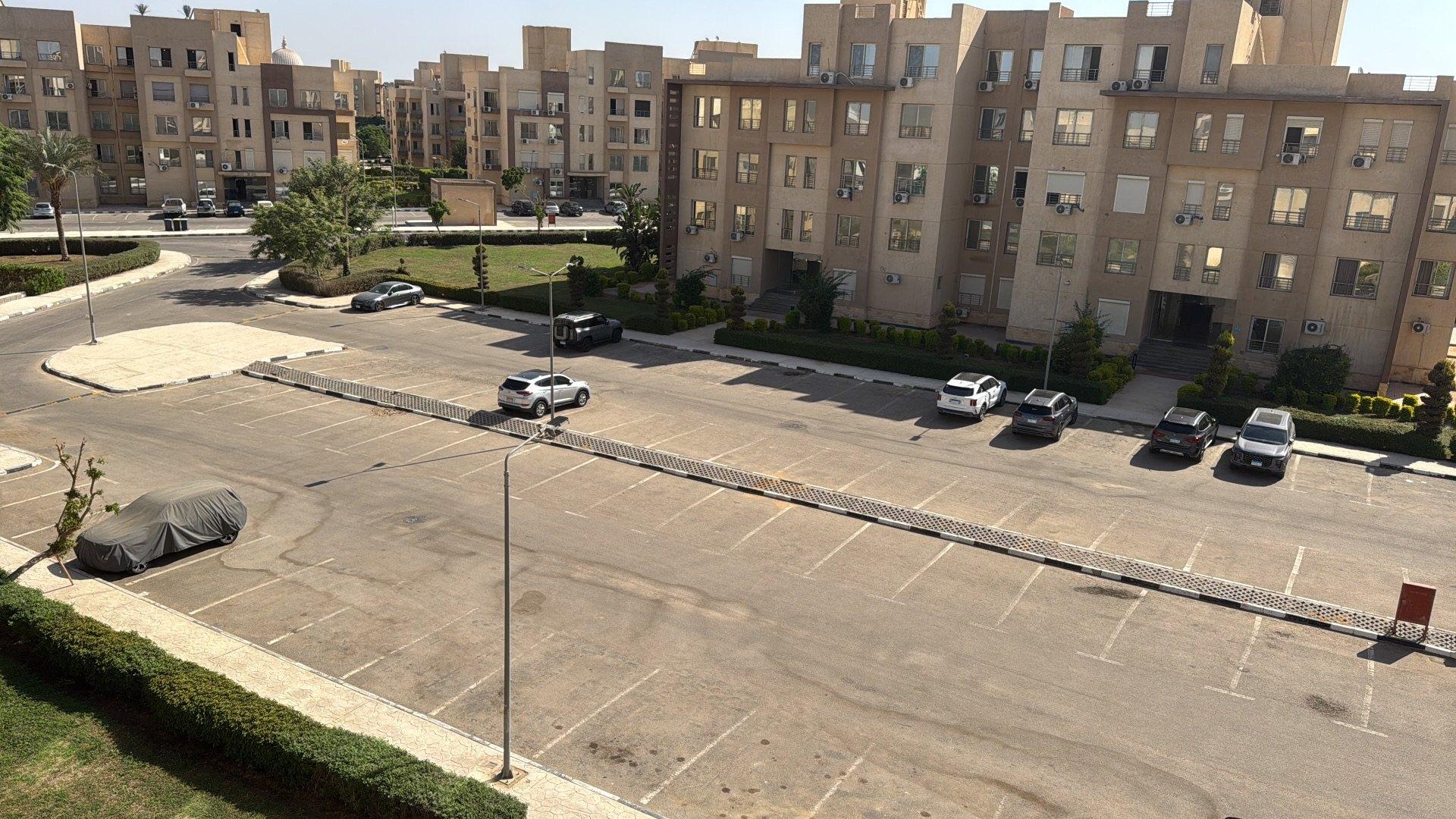 Foto 16 de Dúplex de 420 m² con 4 dormitorios y terrazas en venta en Wesal Views, El Shorouk