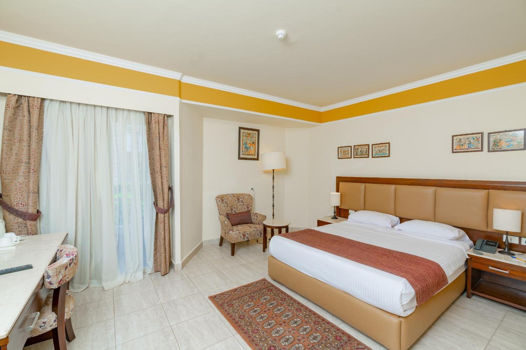 Comfort Triple Room