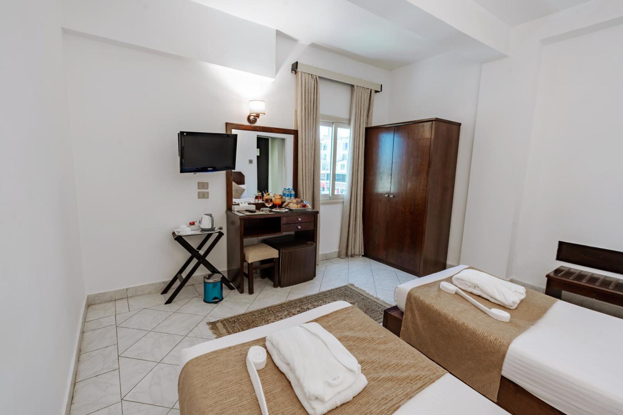 Budget Double Room - No Balcony