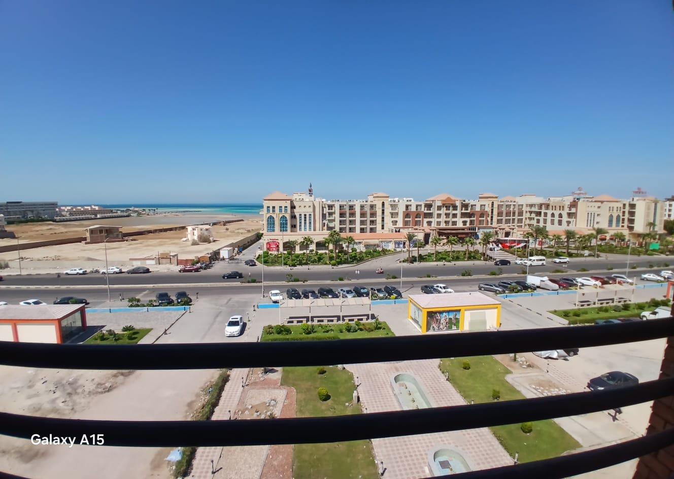 صورة 10 لـWonderful One-Bedroom Apartment in 3 Pyramids, El Ahyaa, Hurghada