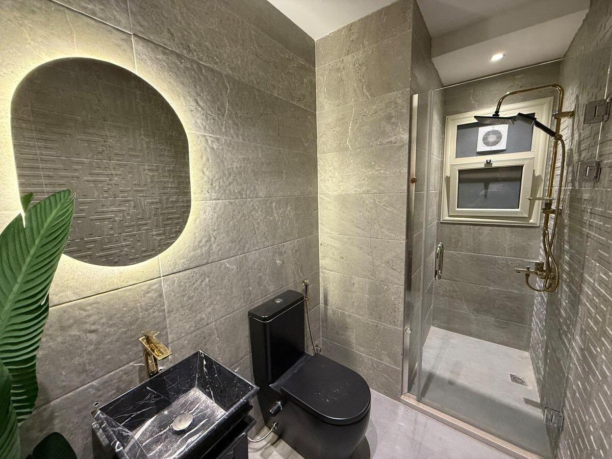 Photo 12 of 6-Bedroom Villa in Greater Cairo