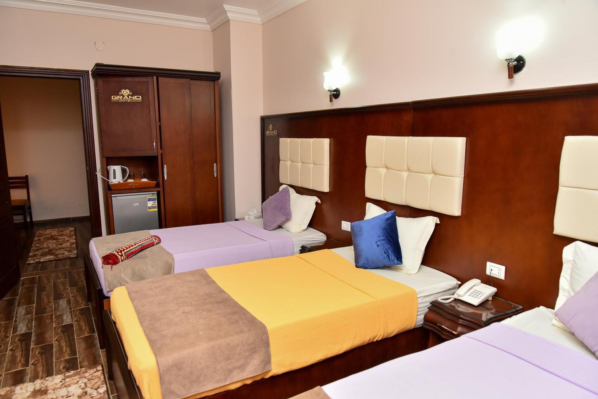 Triple Room