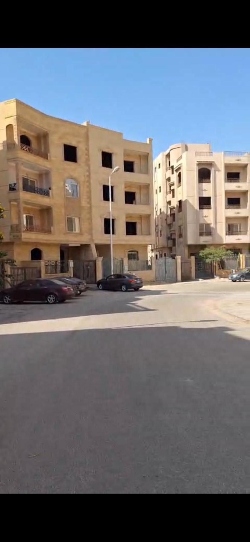 صورة 5 لـفيلا مميزة للبيع في جاردينيا هايتس 3